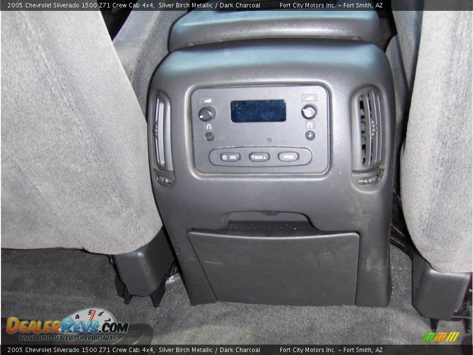 2005 Chevrolet Silverado 1500 Z71 Crew Cab 4x4 Silver Birch Metallic / Dark Charcoal Photo #10