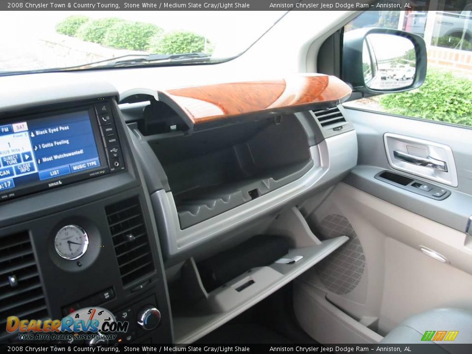 2008 Chrysler Town & Country Touring Stone White / Medium Slate Gray/Light Shale Photo #14