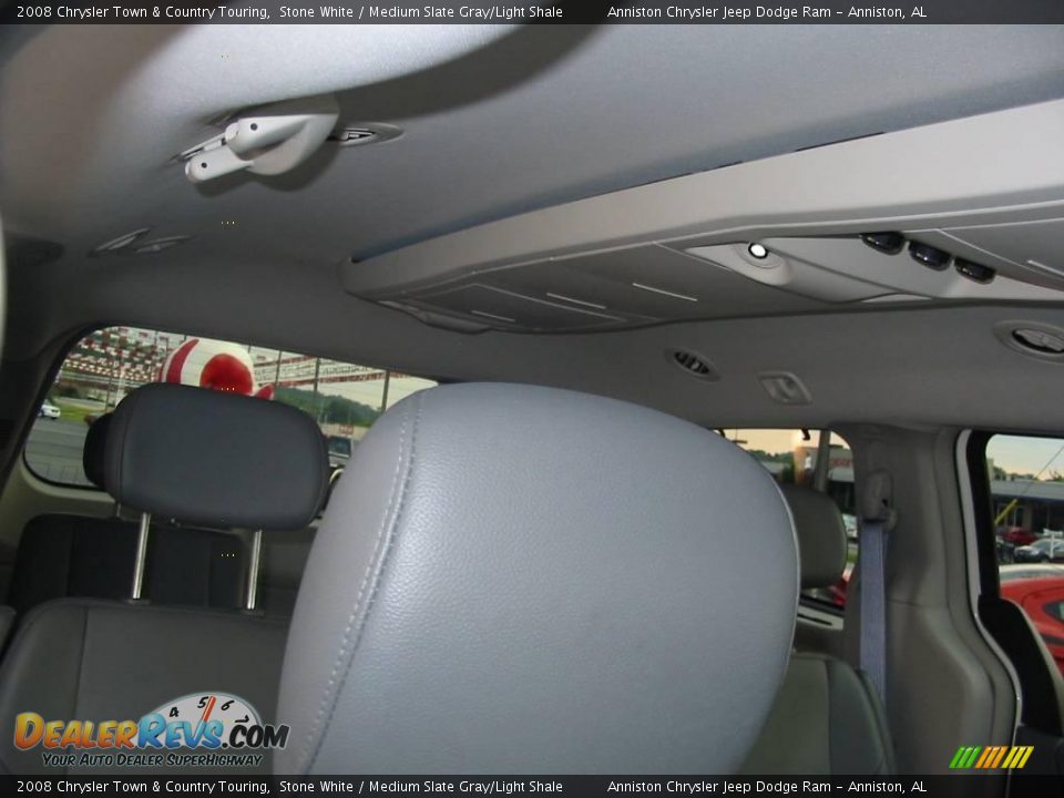 2008 Chrysler Town & Country Touring Stone White / Medium Slate Gray/Light Shale Photo #15