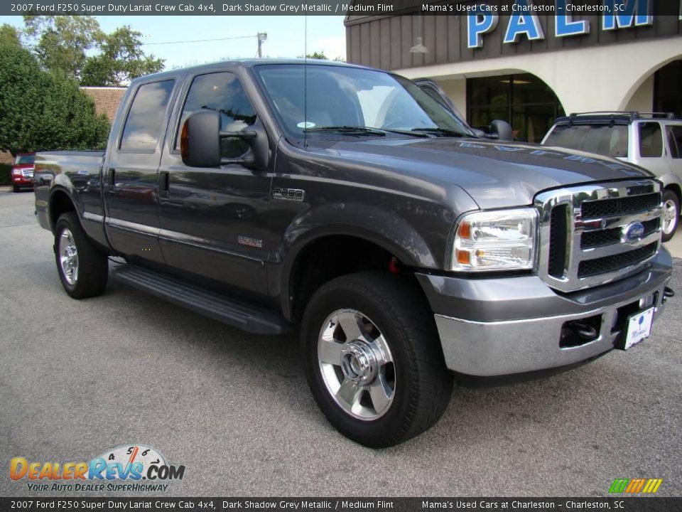 2007 Ford F250 Super Duty Lariat Crew Cab 4x4 Dark Shadow Grey Metallic / Medium Flint Photo #2