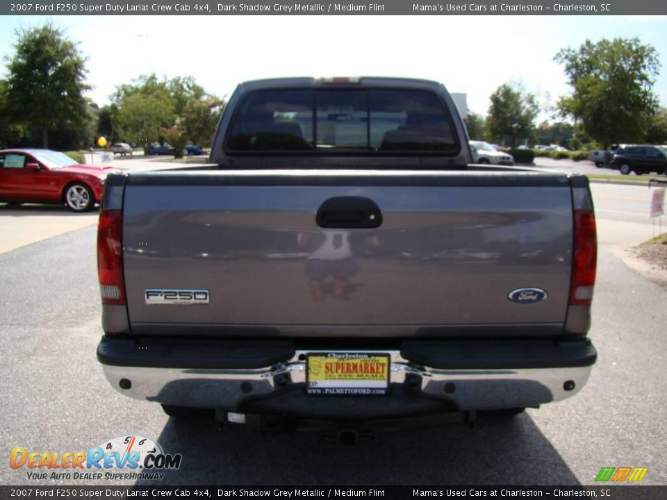 2007 Ford F250 Super Duty Lariat Crew Cab 4x4 Dark Shadow Grey Metallic / Medium Flint Photo #7