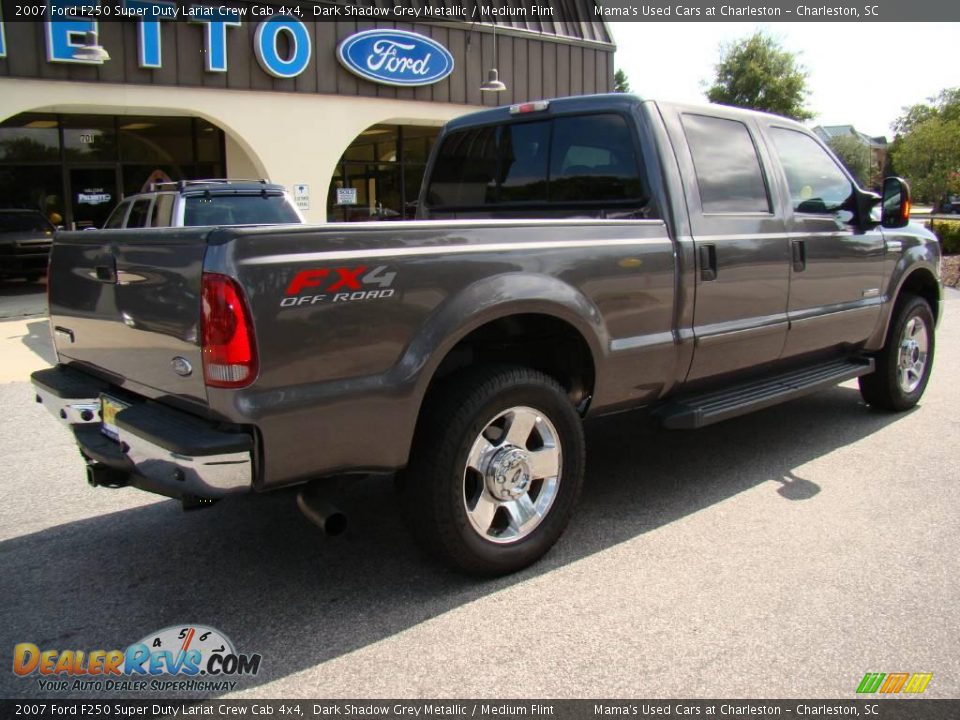 2007 Ford F250 Super Duty Lariat Crew Cab 4x4 Dark Shadow Grey Metallic / Medium Flint Photo #8