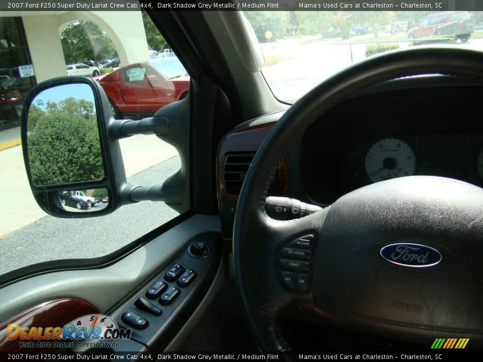 2007 Ford F250 Super Duty Lariat Crew Cab 4x4 Dark Shadow Grey Metallic / Medium Flint Photo #16