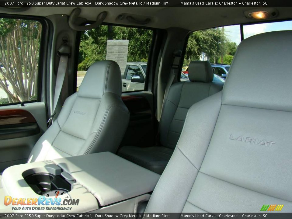 2007 Ford F250 Super Duty Lariat Crew Cab 4x4 Dark Shadow Grey Metallic / Medium Flint Photo #28
