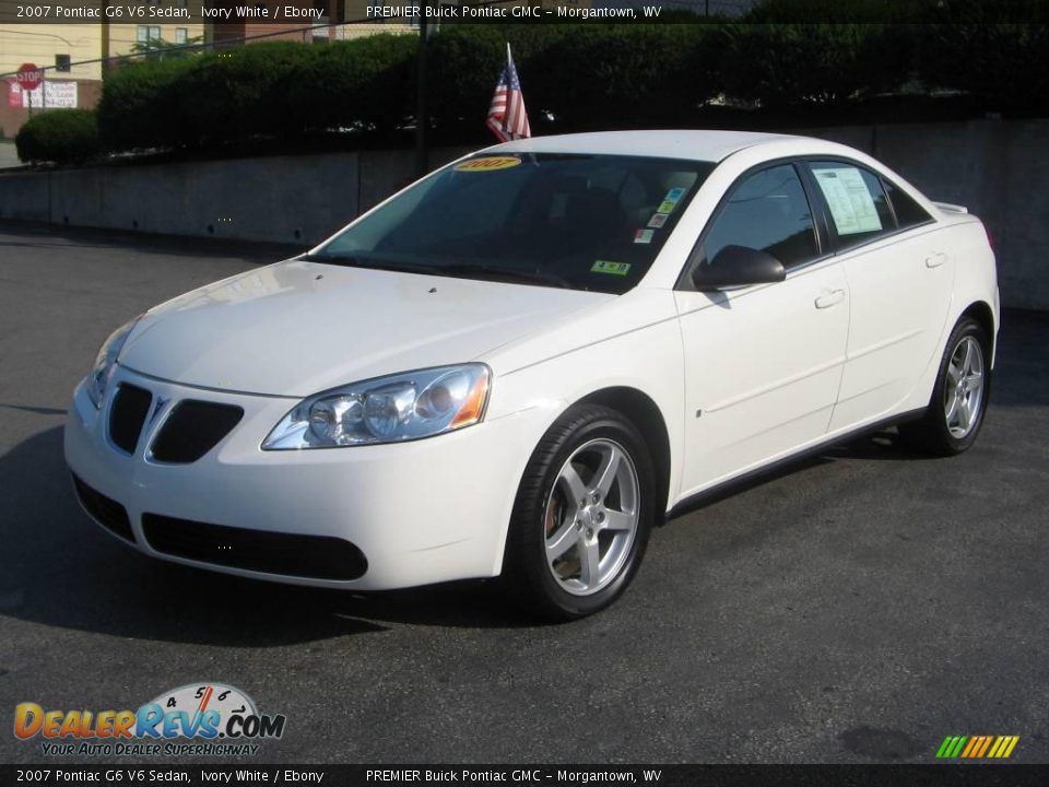 2007 Pontiac G6 V6 Sedan Ivory White / Ebony Photo #2