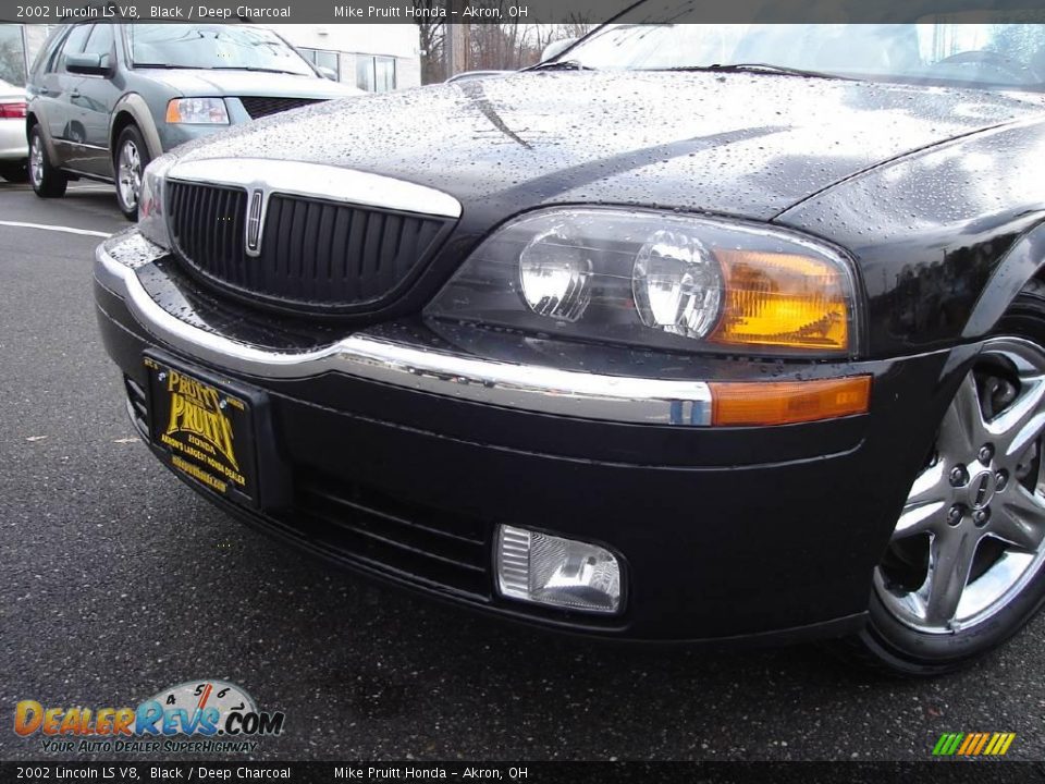 2002 Lincoln LS V8 Black / Deep Charcoal Photo #9