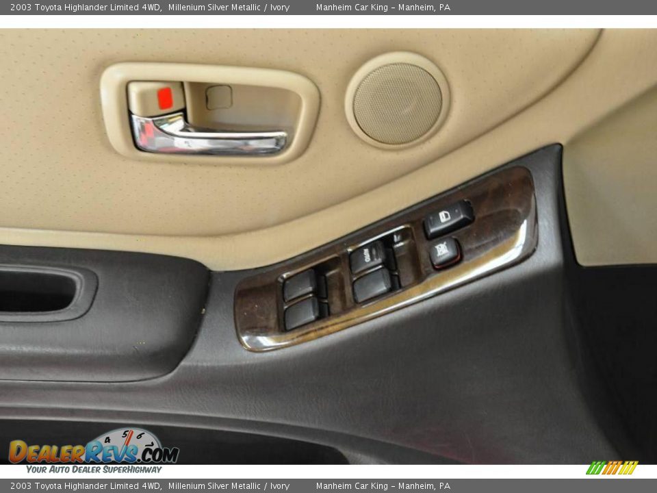 2003 Toyota Highlander Limited 4WD Millenium Silver Metallic / Ivory Photo #12
