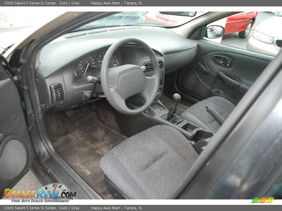 2000 Saturn S Series SL Sedan Gold / Gray Photo #10