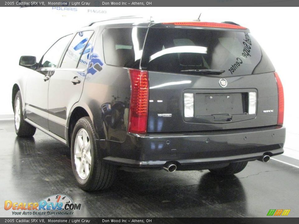 2005 Cadillac SRX V8 Moonstone / Light Gray Photo #3