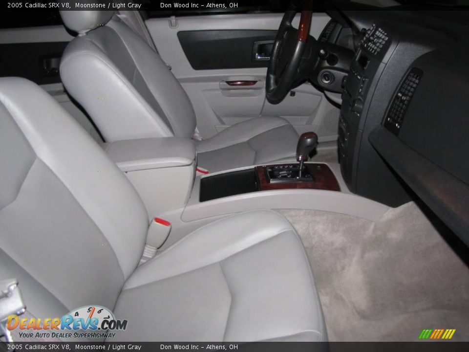 2005 Cadillac SRX V8 Moonstone / Light Gray Photo #10