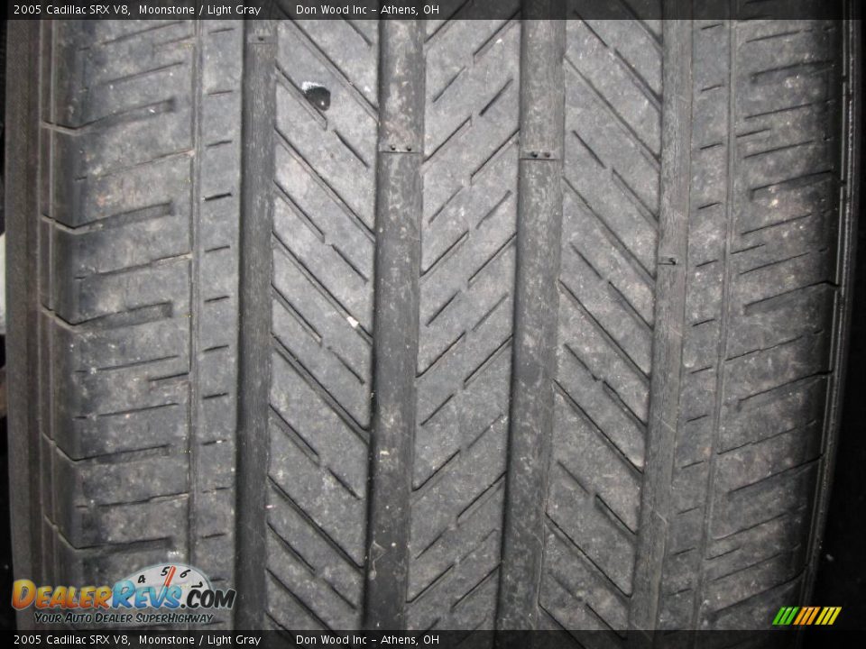 2005 Cadillac SRX V8 Moonstone / Light Gray Photo #22