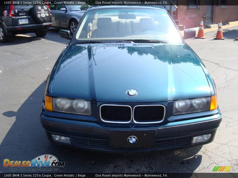 1995 BMW 3 Series 325is Coupe Green Metallic / Beige Photo #3