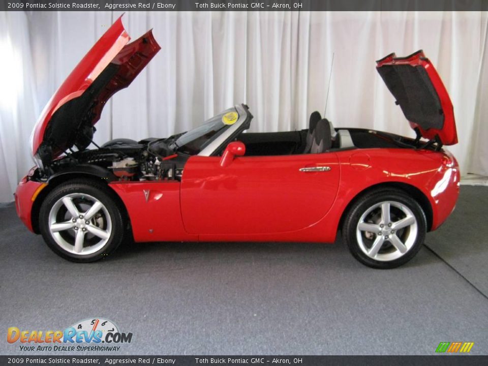 2009 Pontiac Solstice Roadster Aggressive Red / Ebony Photo #15