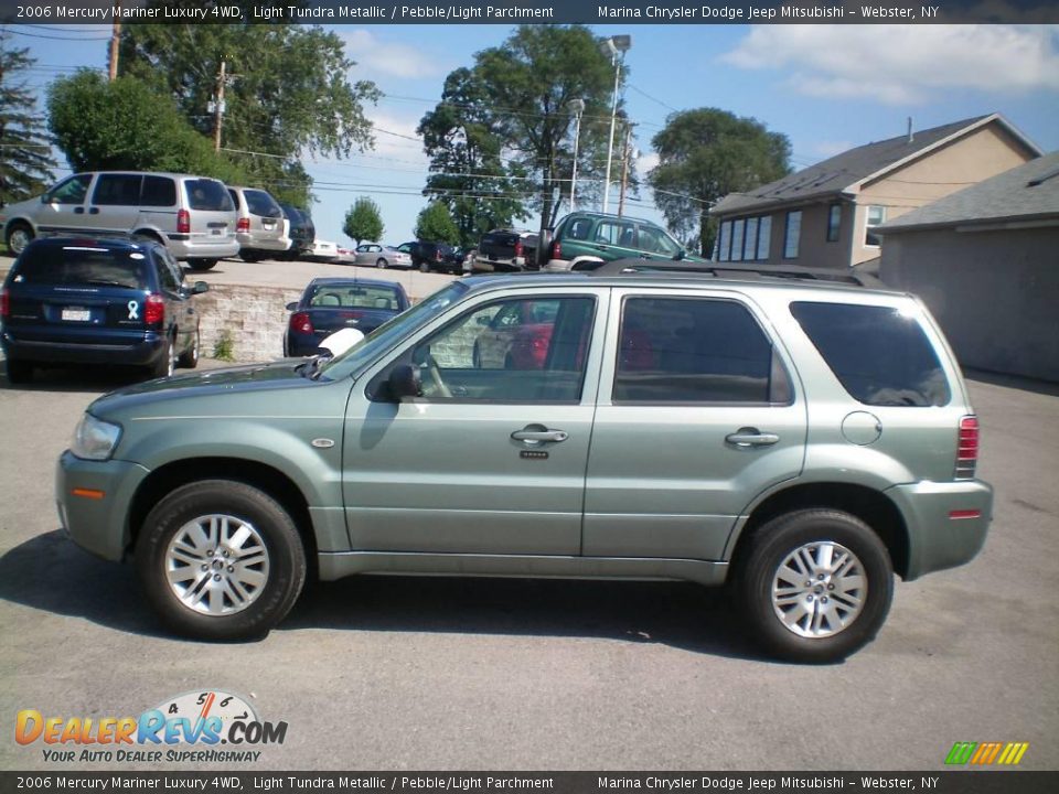 2006 Mercury Mariner Luxury 4WD Light Tundra Metallic / Pebble/Light Parchment Photo #7