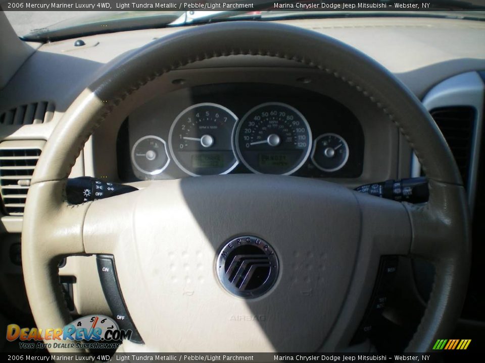 2006 Mercury Mariner Luxury 4WD Light Tundra Metallic / Pebble/Light Parchment Photo #28