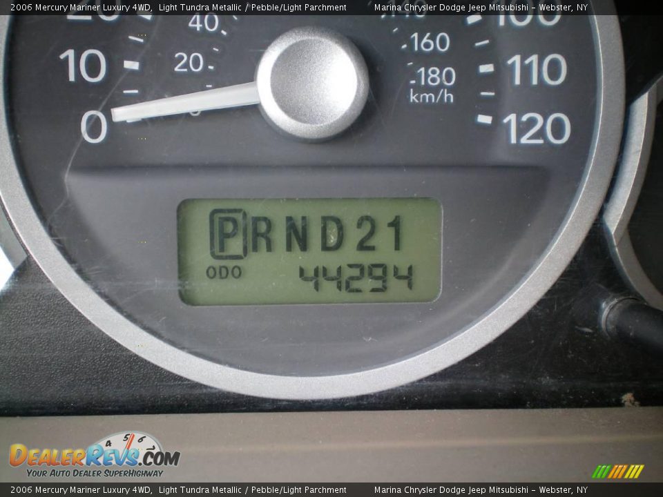 2006 Mercury Mariner Luxury 4WD Light Tundra Metallic / Pebble/Light Parchment Photo #29