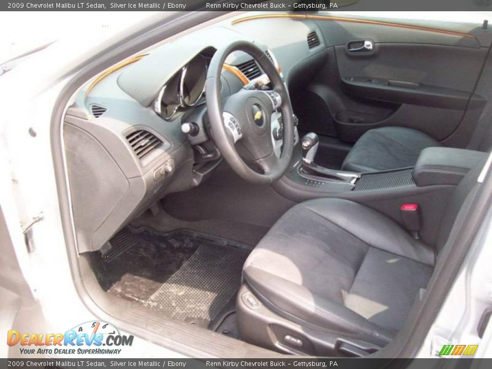 2009 Chevrolet Malibu LT Sedan Silver Ice Metallic / Ebony Photo #15