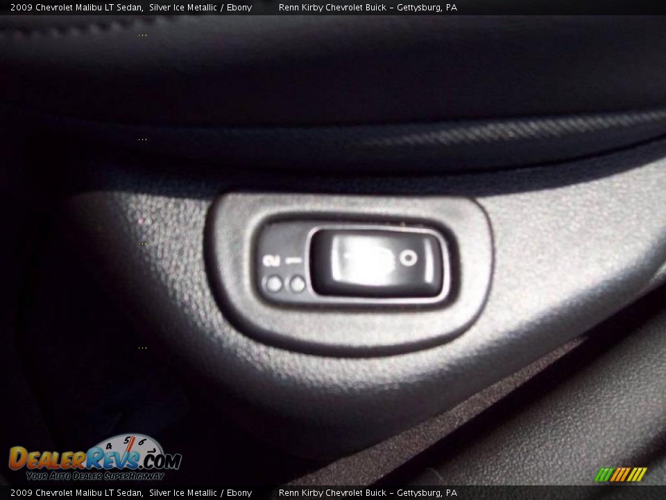 2009 Chevrolet Malibu LT Sedan Silver Ice Metallic / Ebony Photo #18