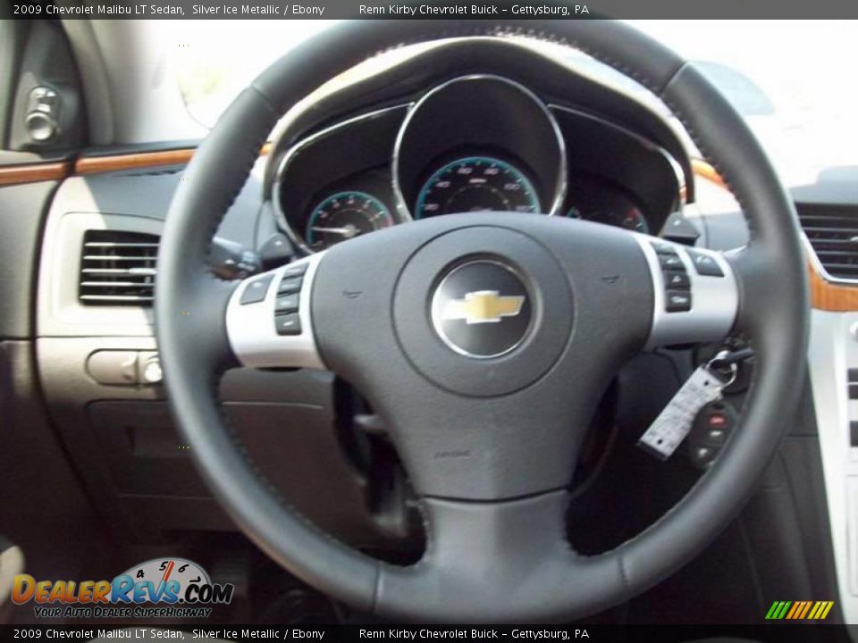 2009 Chevrolet Malibu LT Sedan Silver Ice Metallic / Ebony Photo #19