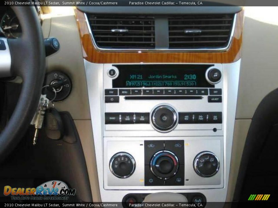 2010 Chevrolet Malibu LT Sedan Summit White / Cocoa/Cashmere Photo #12