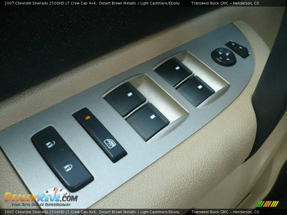 2007 Chevrolet Silverado 2500HD LT Crew Cab 4x4 Desert Brown Metallic / Light Cashmere/Ebony Photo #12