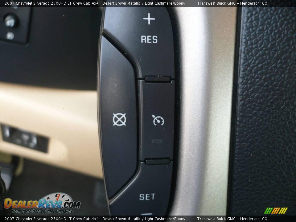 2007 Chevrolet Silverado 2500HD LT Crew Cab 4x4 Desert Brown Metallic / Light Cashmere/Ebony Photo #18