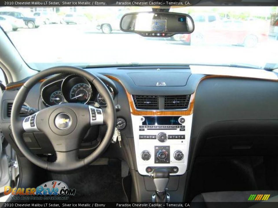 2010 Chevrolet Malibu LT Sedan Silver Ice Metallic / Ebony Photo #9