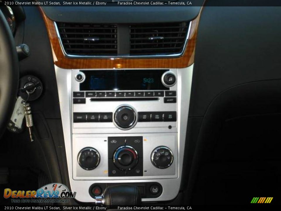 2010 Chevrolet Malibu LT Sedan Silver Ice Metallic / Ebony Photo #10