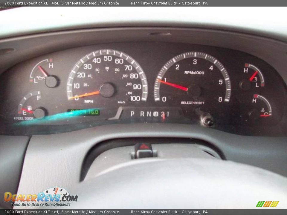 2000 Ford Expedition XLT 4x4 Silver Metallic / Medium Graphite Photo #20