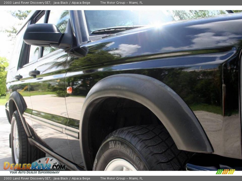 2003 Land Rover Discovery SE7 Java Black / Alpaca Beige Photo #13