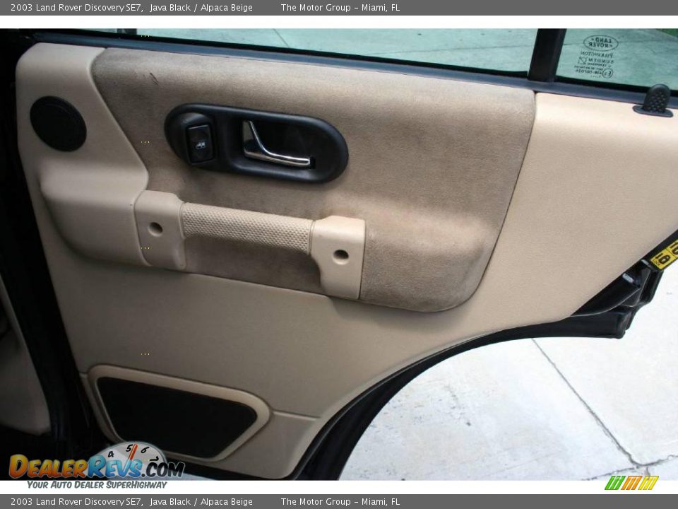 2003 Land Rover Discovery SE7 Java Black / Alpaca Beige Photo #30