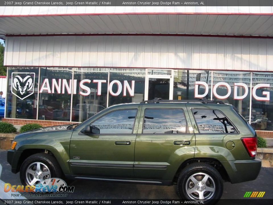 2007 Jeep Grand Cherokee Laredo Jeep Green Metallic / Khaki Photo #1