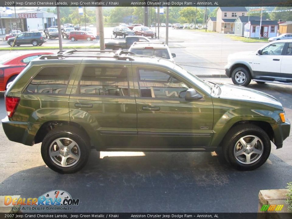 2007 Jeep Grand Cherokee Laredo Jeep Green Metallic / Khaki Photo #4