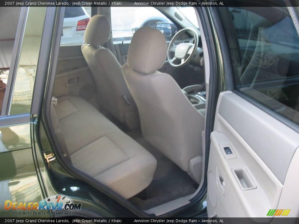 2007 Jeep Grand Cherokee Laredo Jeep Green Metallic / Khaki Photo #13