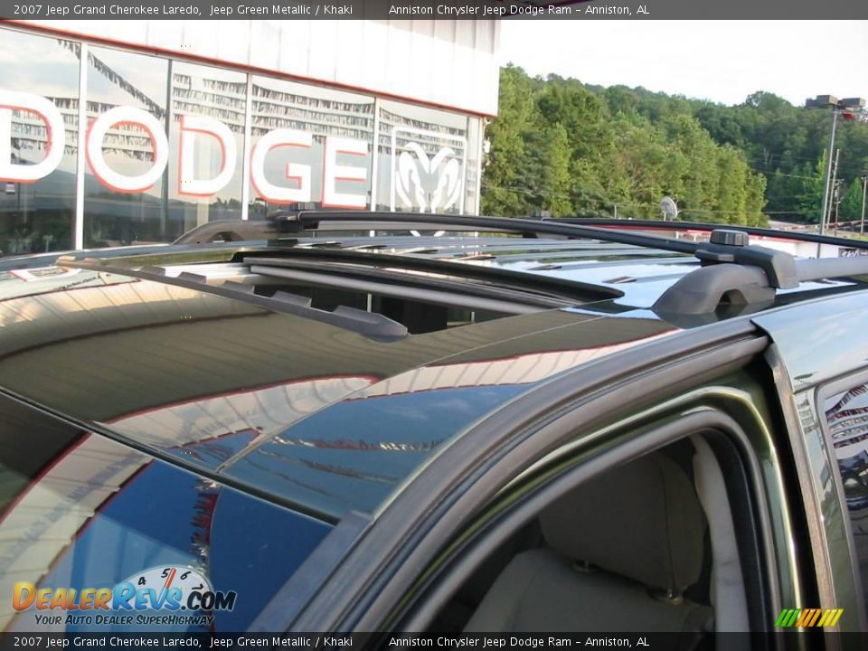 2007 Jeep Grand Cherokee Laredo Jeep Green Metallic / Khaki Photo #15
