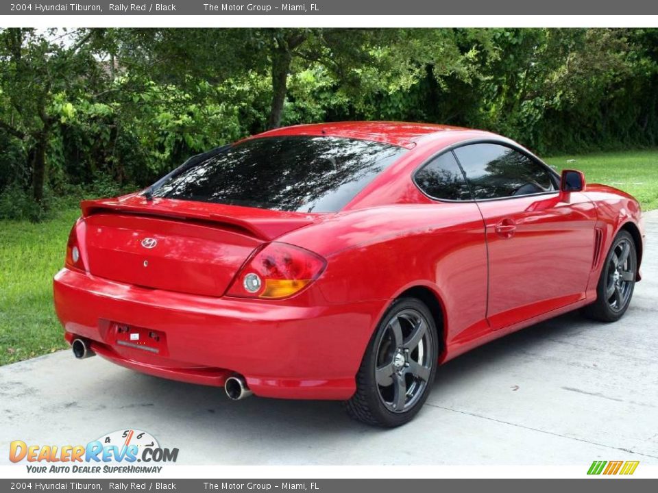 2004 Hyundai Tiburon Rally Red / Black Photo #8