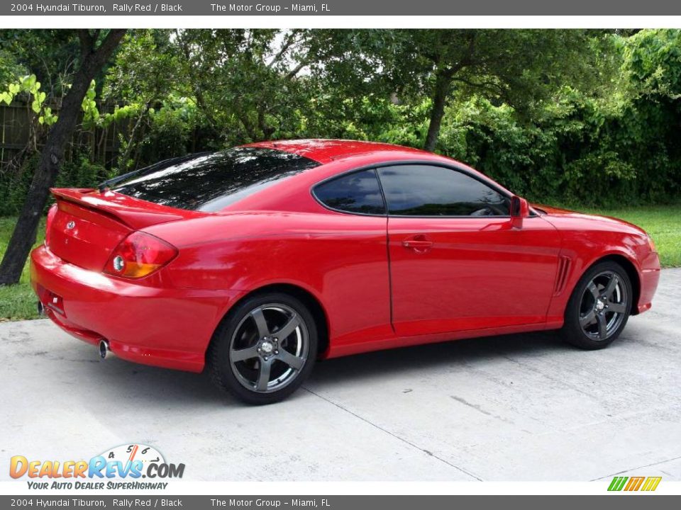 2004 Hyundai Tiburon Rally Red / Black Photo #9