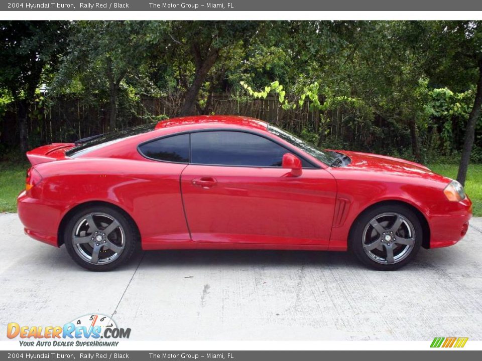 2004 Hyundai Tiburon Rally Red / Black Photo #11