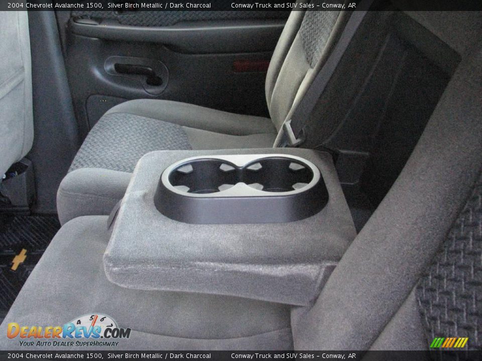 2004 Chevrolet Avalanche 1500 Silver Birch Metallic / Dark Charcoal Photo #18