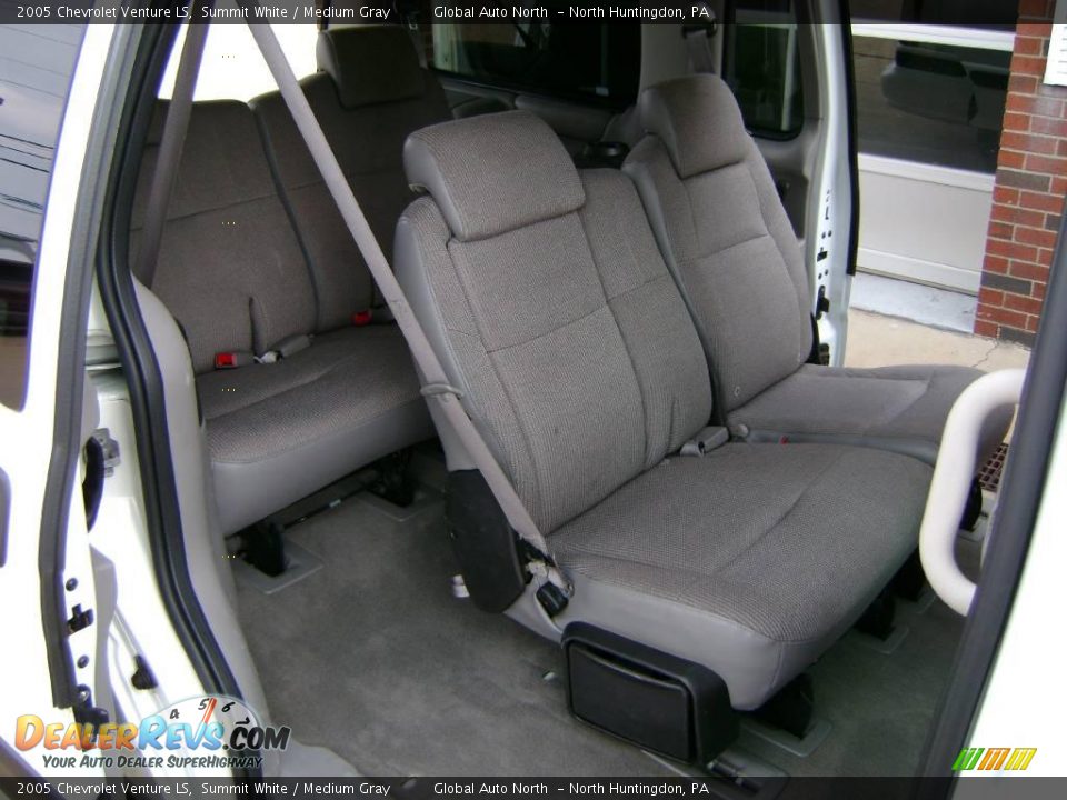 2005 Chevrolet Venture LS Summit White / Medium Gray Photo #13