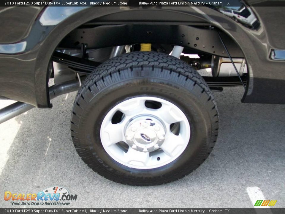 2010 Ford F250 Super Duty FX4 SuperCab 4x4 Black / Medium Stone Photo #7