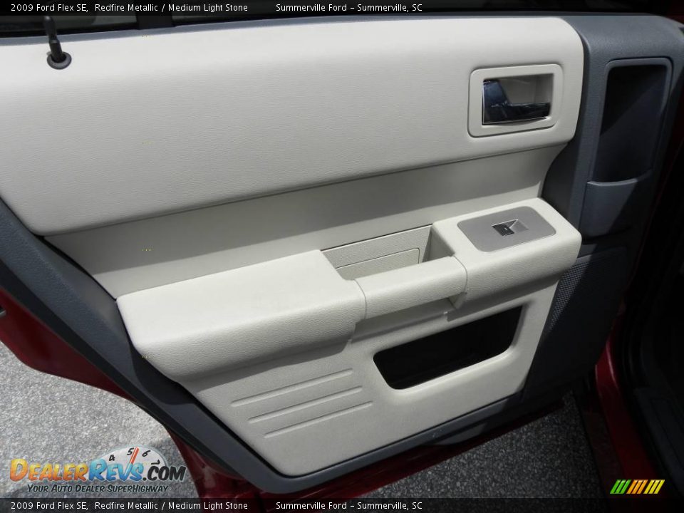 2009 Ford Flex SE Redfire Metallic / Medium Light Stone Photo #8