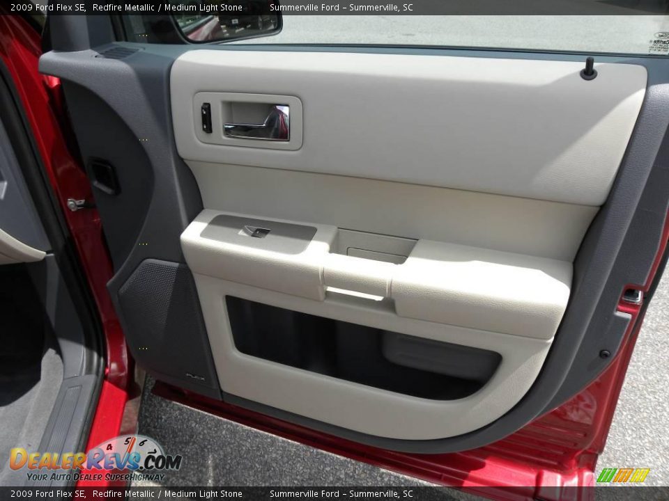 2009 Ford Flex SE Redfire Metallic / Medium Light Stone Photo #10