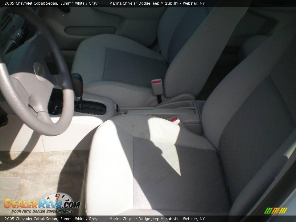 2005 Chevrolet Cobalt Sedan Summit White / Gray Photo #2