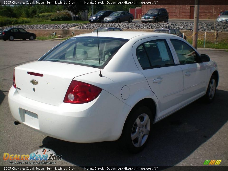 2005 Chevrolet Cobalt Sedan Summit White / Gray Photo #10