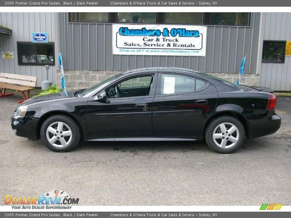 2005 Pontiac Grand Prix Sedan Black / Dark Pewter Photo #2