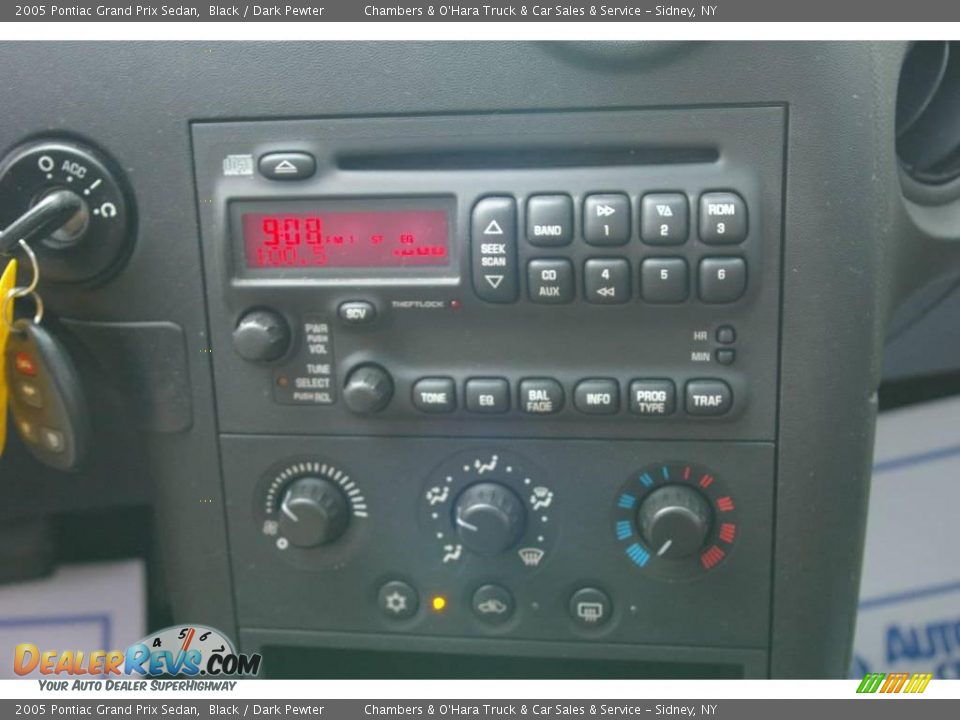 2005 Pontiac Grand Prix Sedan Black / Dark Pewter Photo #5