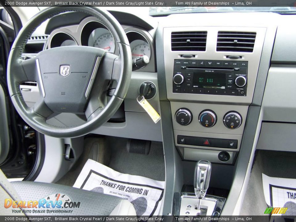 2008 Dodge Avenger SXT Brilliant Black Crystal Pearl / Dark Slate Gray/Light Slate Gray Photo #13