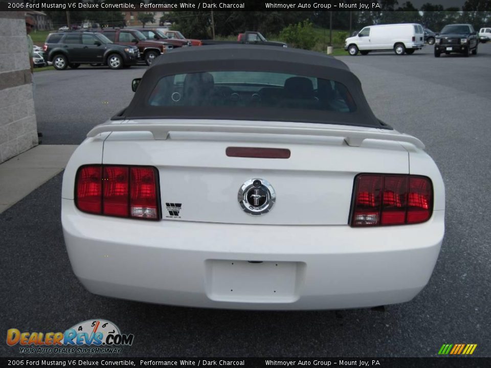 2006 Ford Mustang V6 Deluxe Convertible Performance White / Dark Charcoal Photo #6