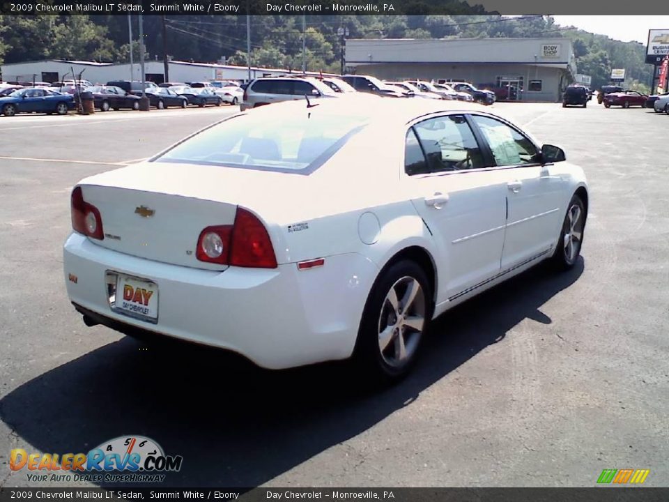 2009 Chevrolet Malibu LT Sedan Summit White / Ebony Photo #4